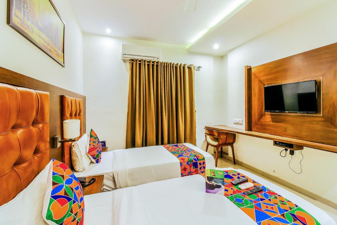 Fabhotel Empire Suite - Nr Mumbai International Airport Exterior photo