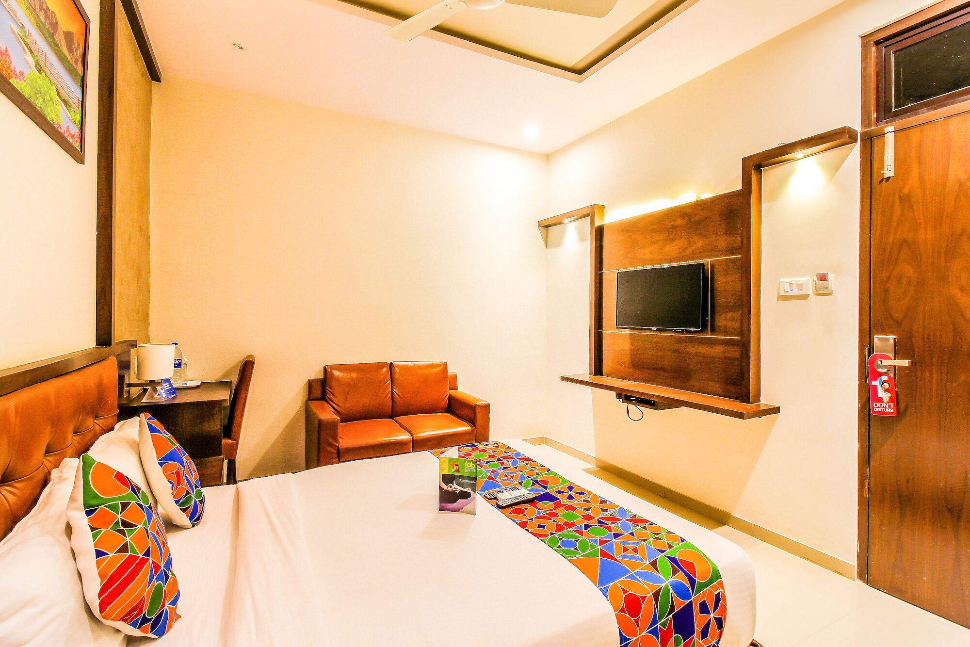 Fabhotel Empire Suite - Nr Mumbai International Airport Exterior photo